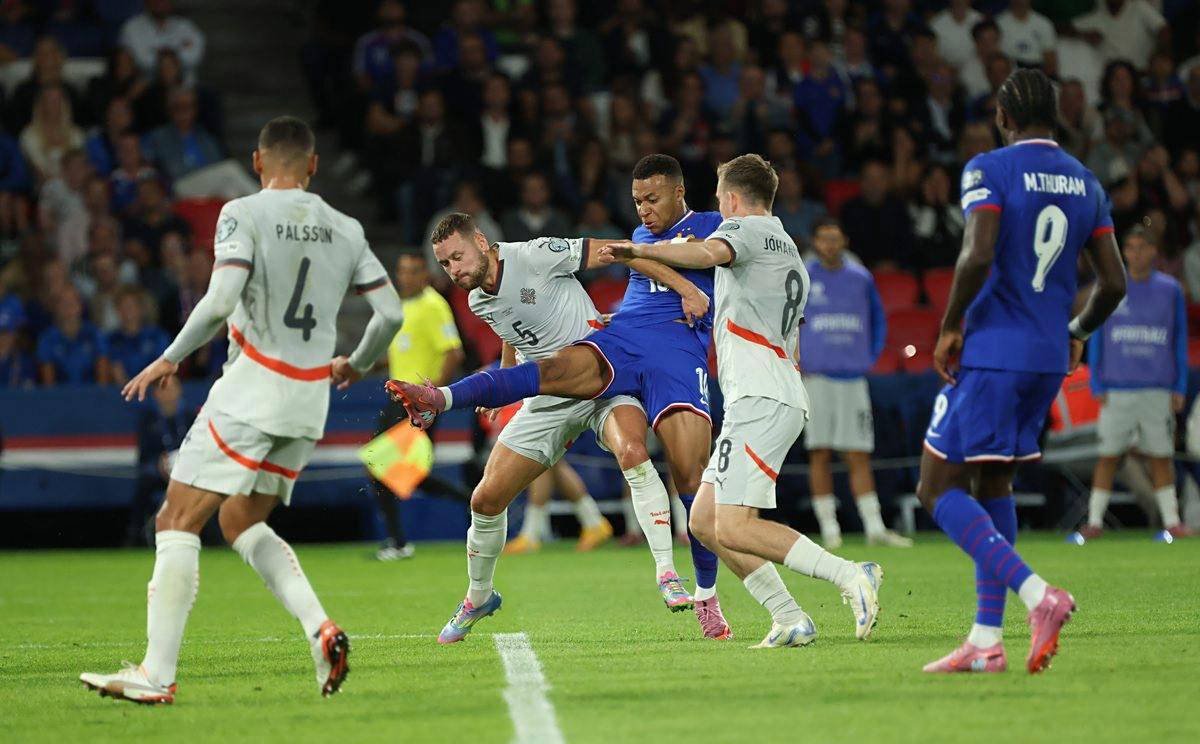 便倾向于持 便倾向于持